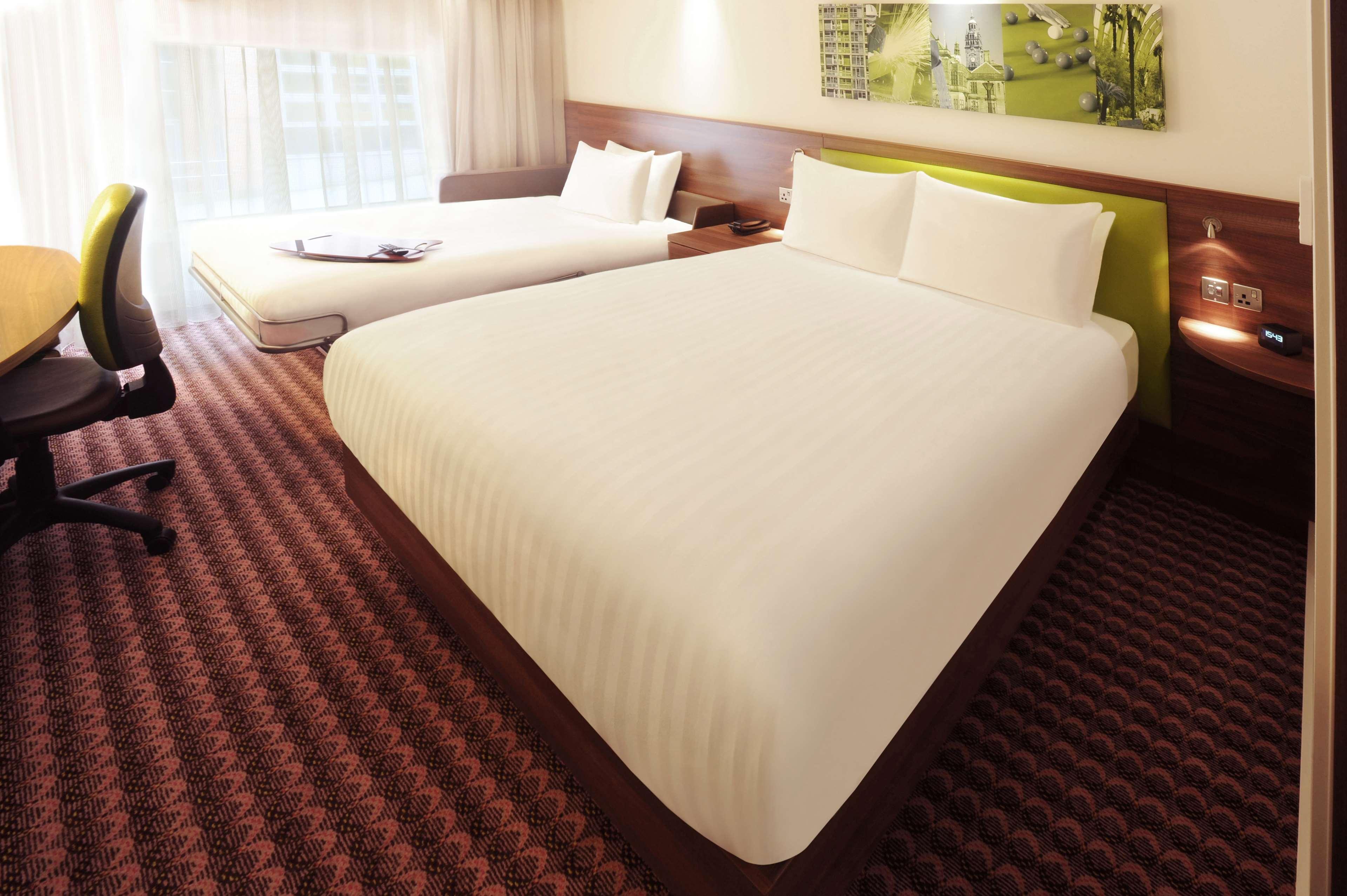 แฮมป์ตัน บาย ฮิลตัน เชฟฟิลด์ Hotel ภายนอก รูปภาพ